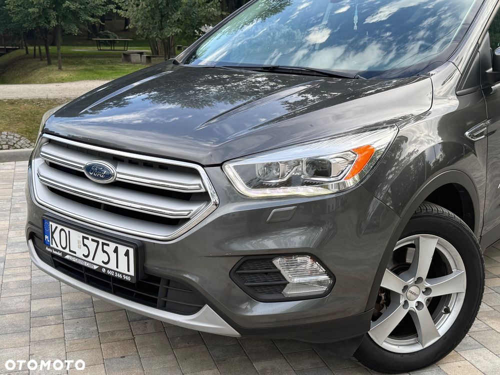 Ford Kuga - 21