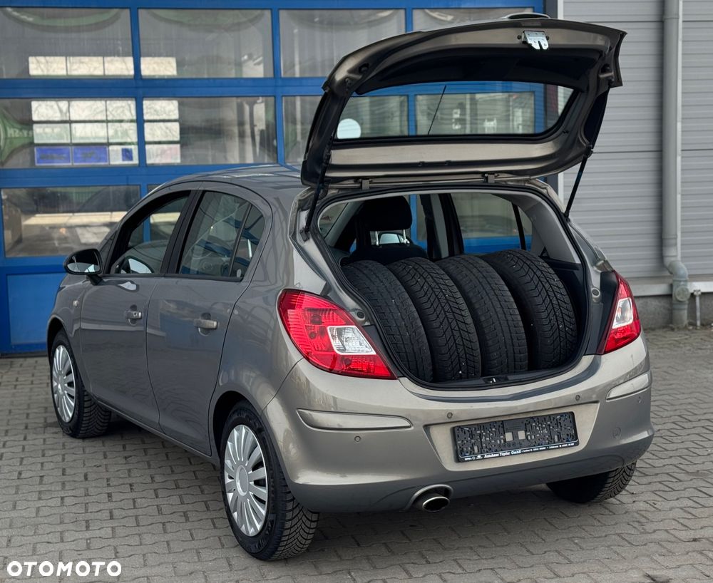 Opel Corsa - 12
