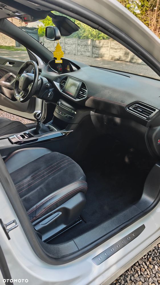 Peugeot 308 BlueHDi 150 Stop & Start GT-Line Edition - 28