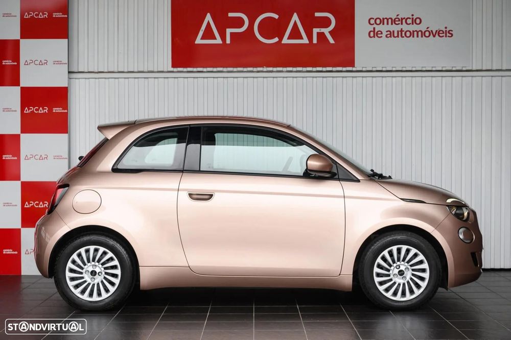 Fiat 500e Action - 3