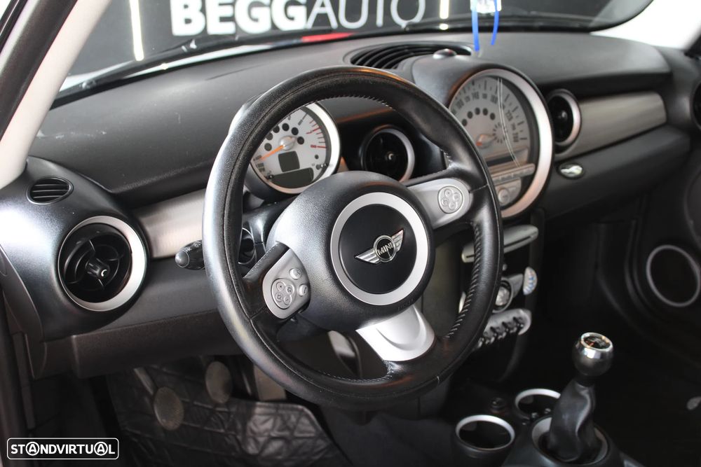 MINI Clubman One - 25