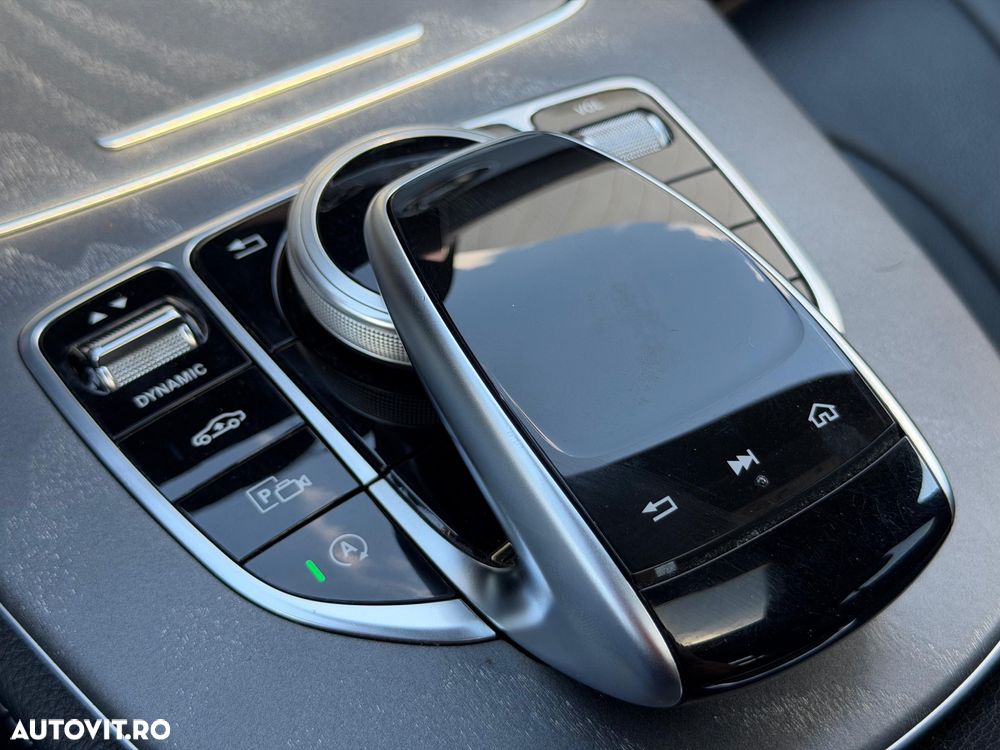 Mercedes-Benz CLS 400 d 4MATIC 9G-TRONIC AMG Line - 21