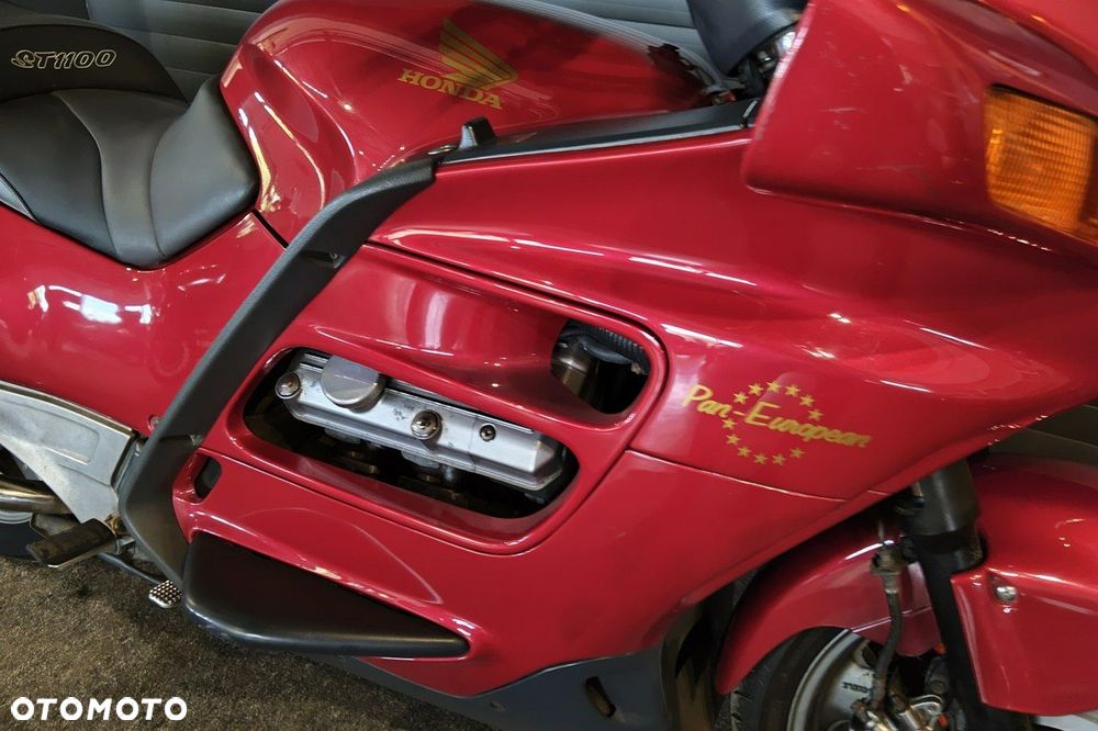 Honda ST - 7