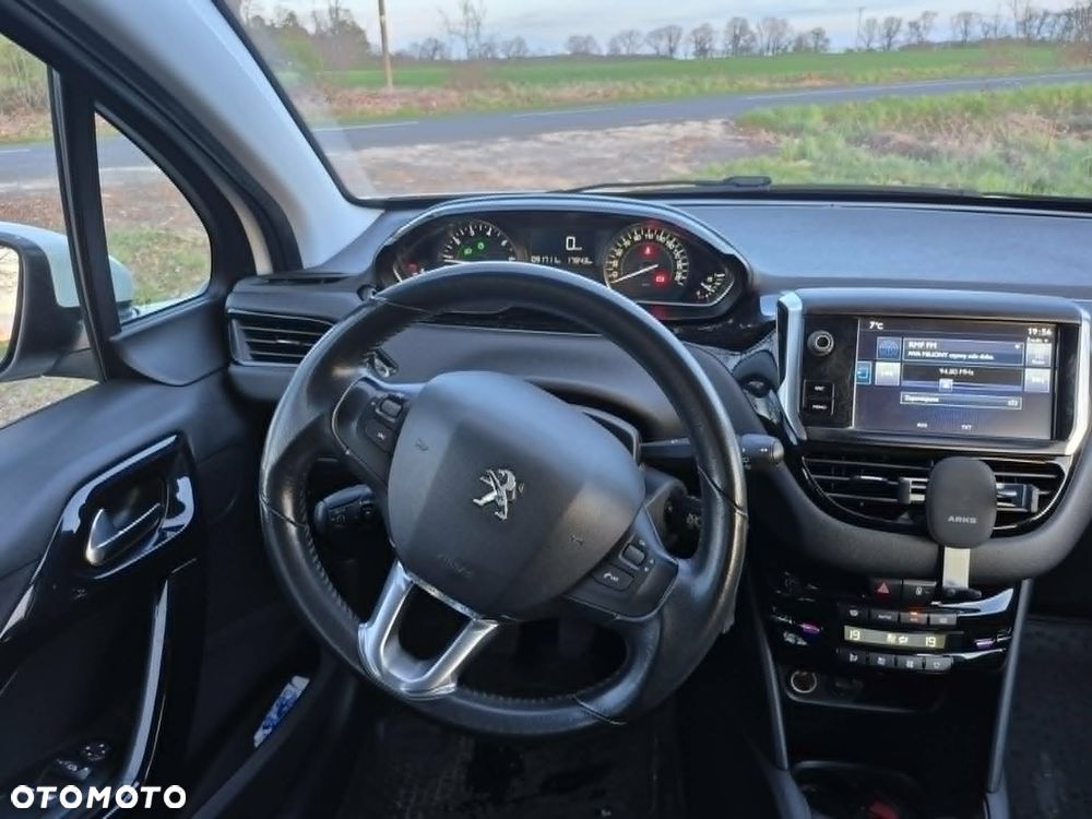 Peugeot 208 1.2 PureTech Active - 5