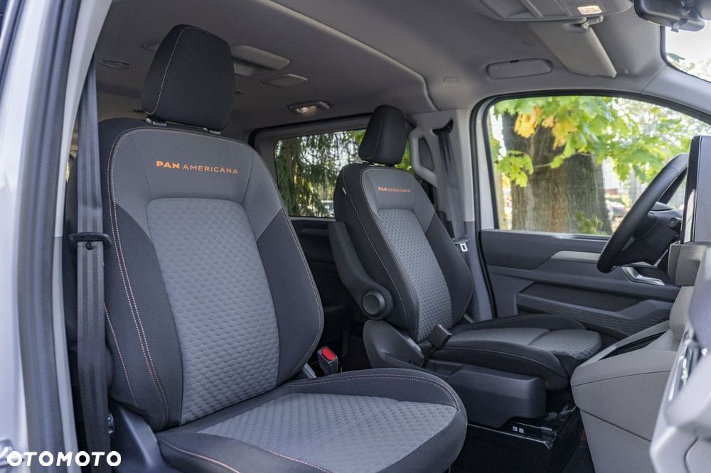 Volkswagen Caravelle - 19