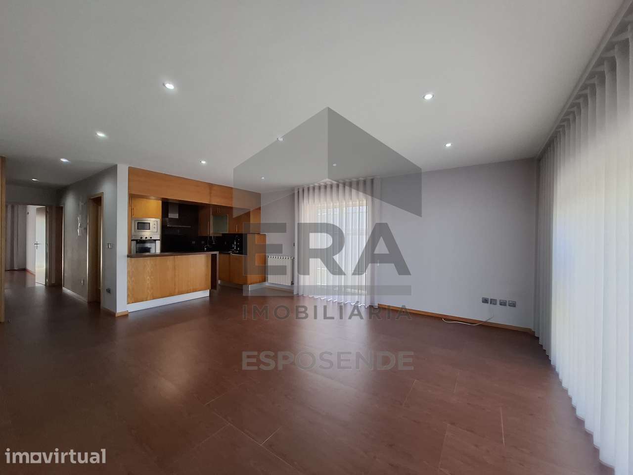 Duplex, 4 quartos, Esposende, Cepães - Grande imagem: 5/23