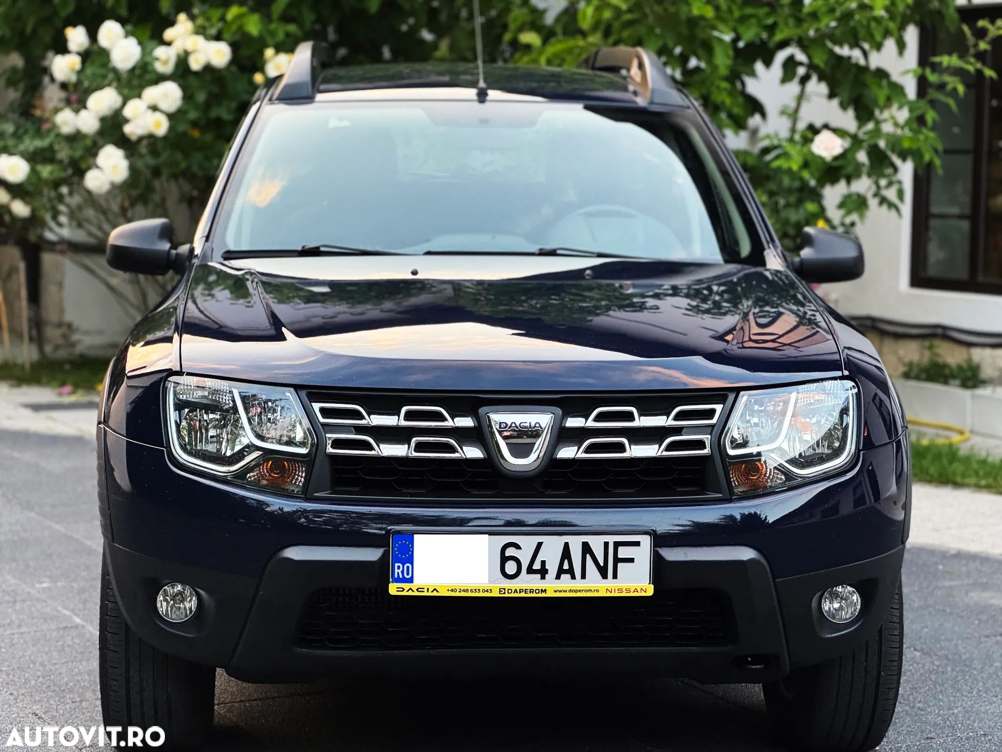 Dacia Duster 1.5 dCi 4x4 Laureate - 1