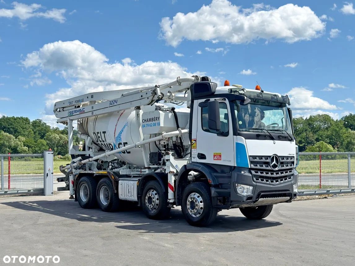 Mercedes-Benz AROCS 3743 * POMPA DO BETONU 24 m + PILOT * STAN BDB / 8x4 - 1