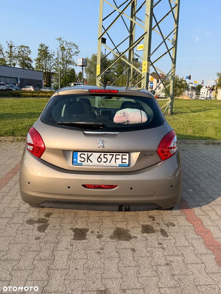 Peugeot 208 1.2 PureTech Active - 4