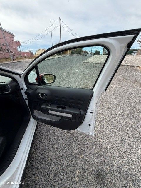 Citroën C3 1.2 PureTech Feel - 10