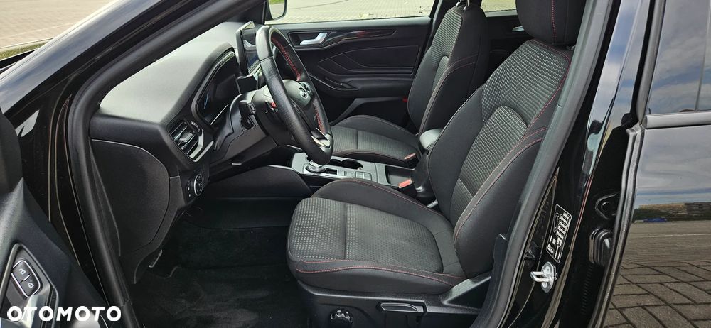 Ford Focus 1.5 EcoBoost Start-Stopp-System ST-LINE - 5
