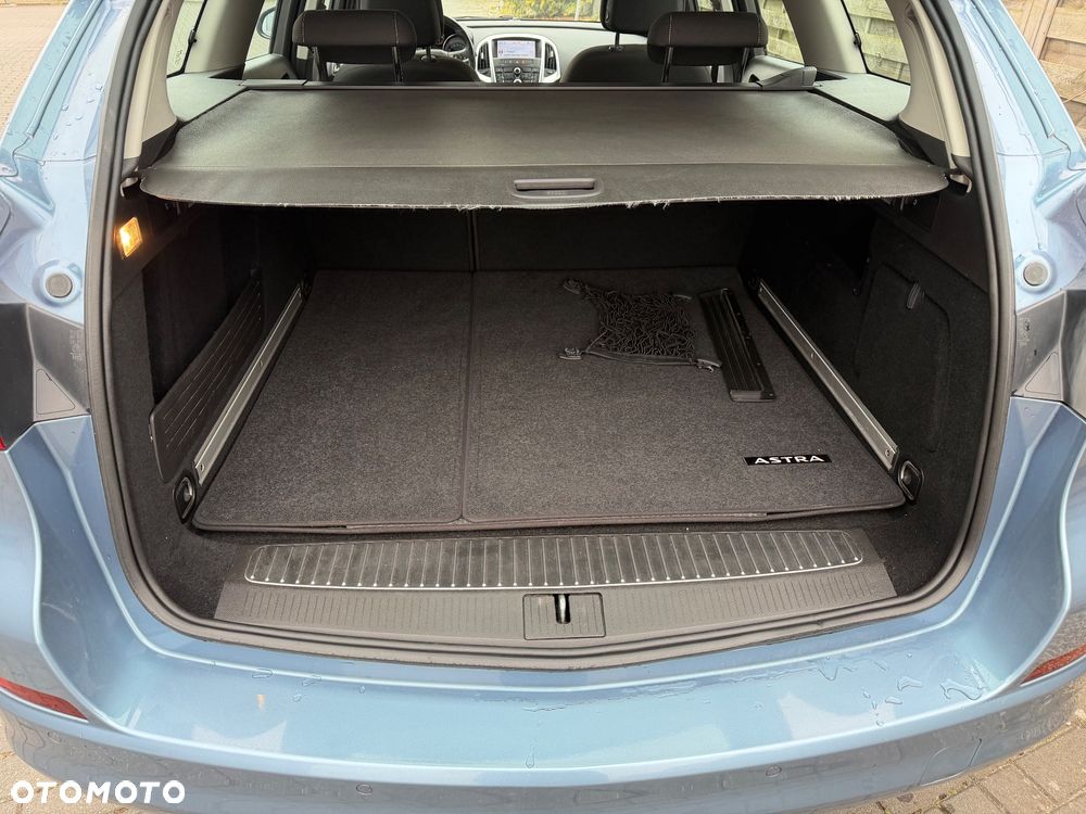 Opel Astra 1.6 Automatik Design Edition - 18