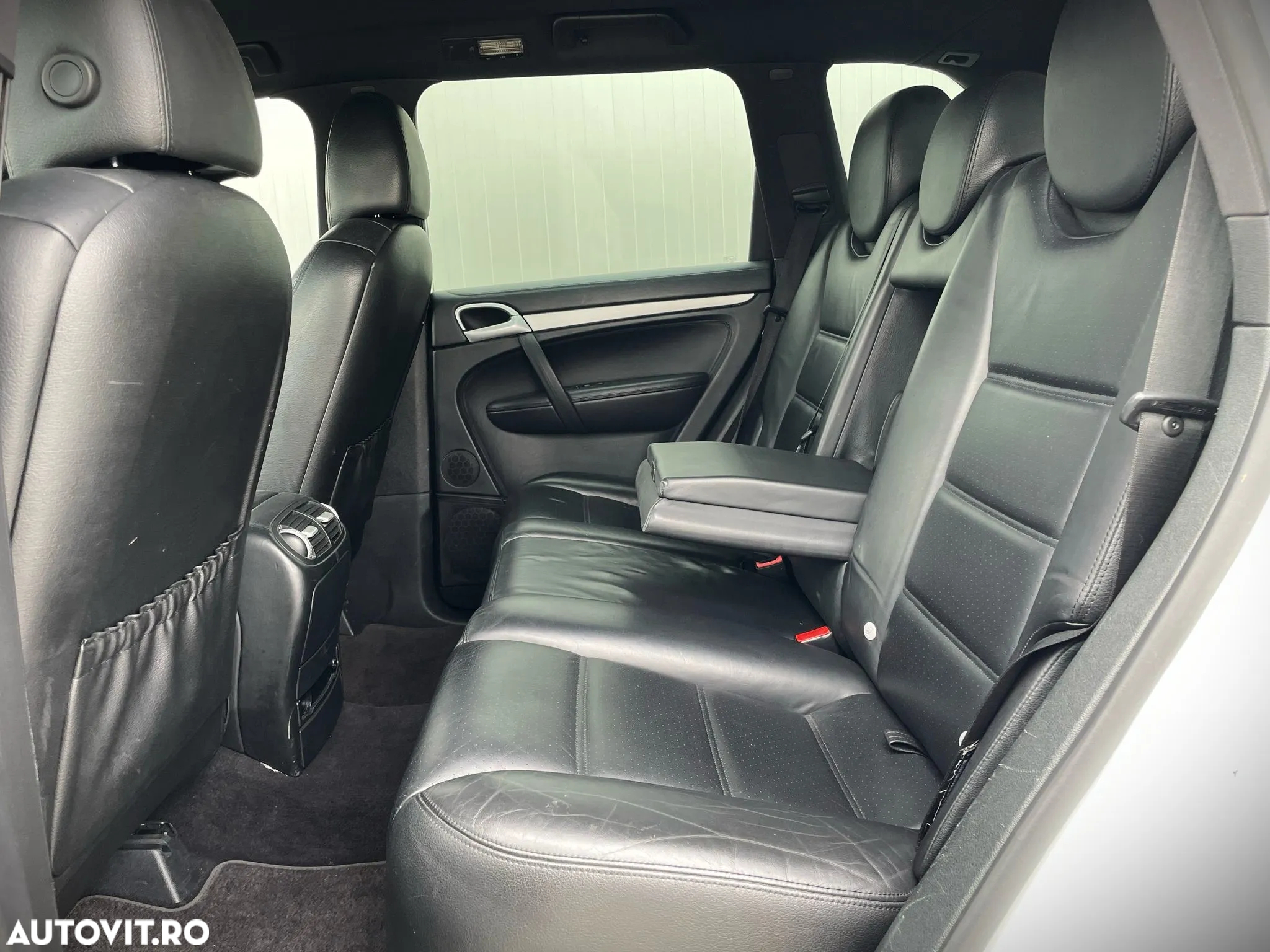 Porsche Cayenne Diesel Tiptronic S - 8
