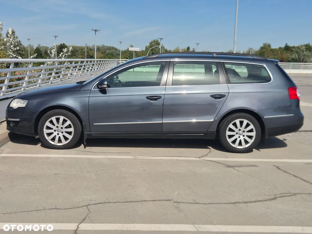 Volkswagen Passat 2.0 TDI Comfortline - 4