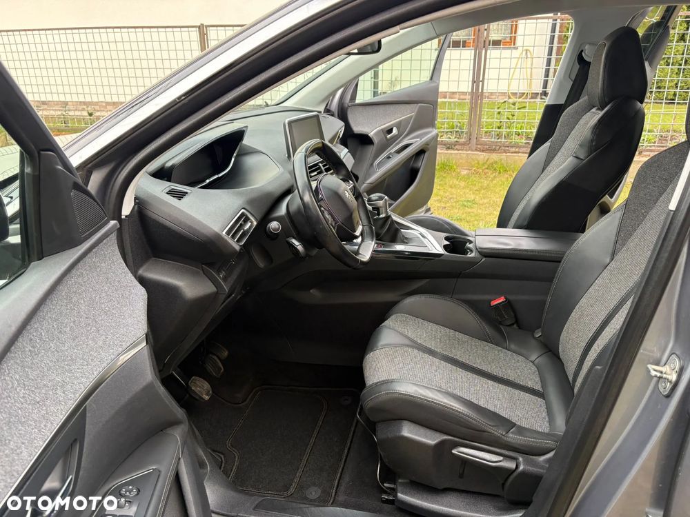 Peugeot 3008 1.6 BlueHDi Allure S&S - 13