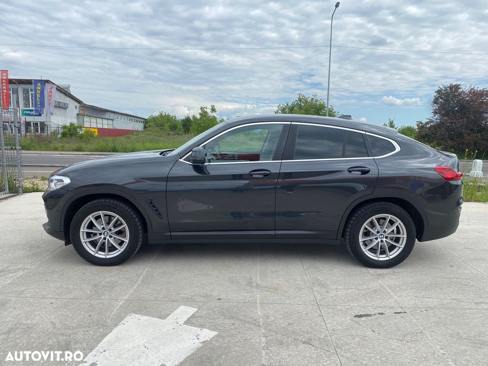 BMW X4 xDrive20d Advantage - 10