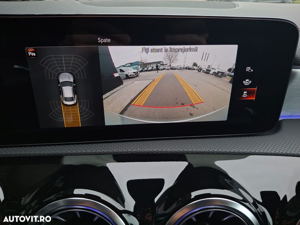 Mercedes-Benz CLA 250 e 8G-DCT - 17