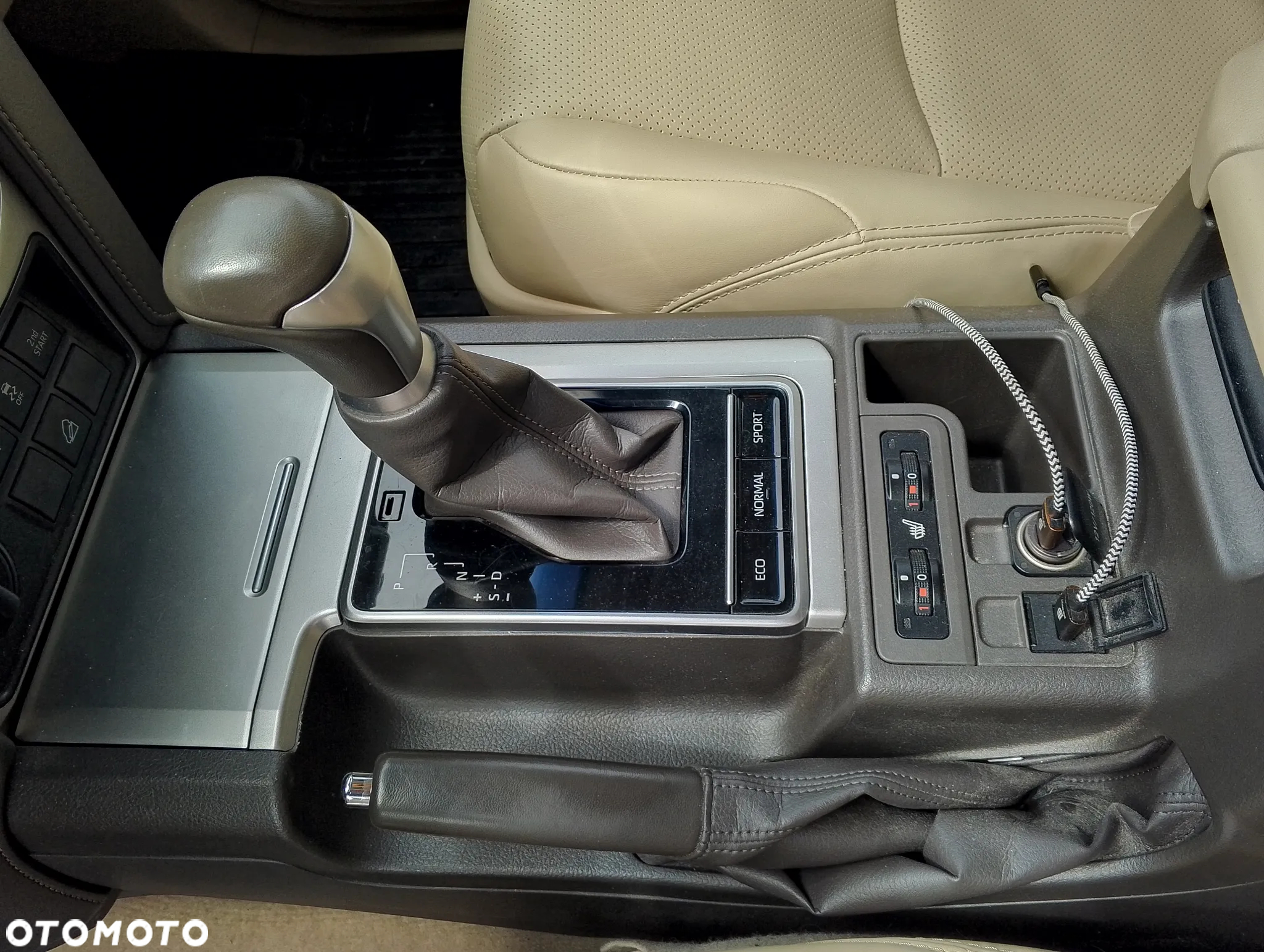 Toyota Land Cruiser LC 2.8 D-4D Prestige - 14