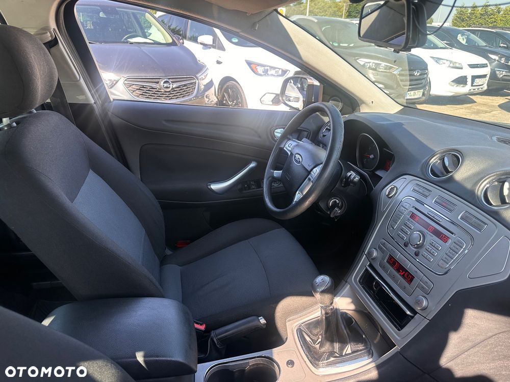 Ford Mondeo 1.6 Titanium - 13