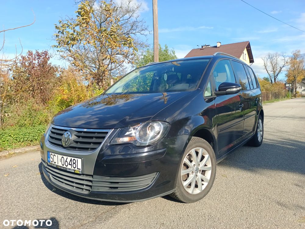 Volkswagen Touran - 3