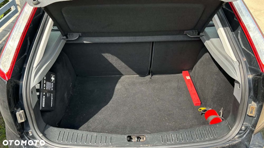 Ford Focus 2.0 TDCi Sport - 7