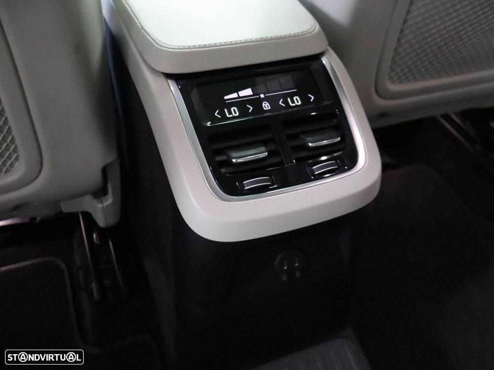 Volvo XC 90 2.0 T8 PHEV Inscription AWD - 16