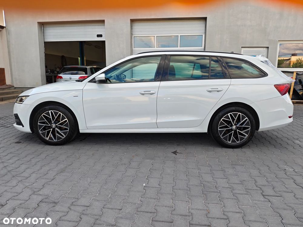 Skoda Octavia 2.0 TDI DSG Style - 2