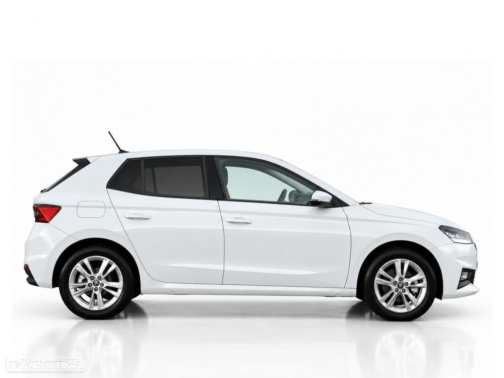 Skoda Fabia 1.0 TSI Selection DSG - 32
