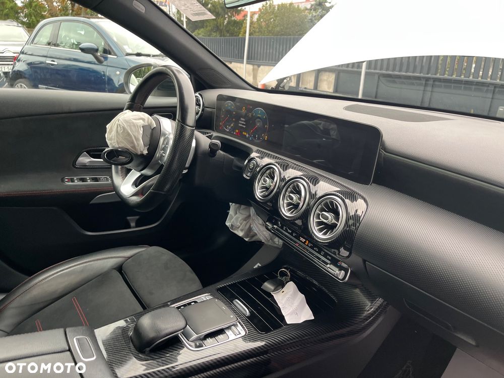 Mercedes-Benz Klasa A 180 d 7G-DCT AMG Line - 10