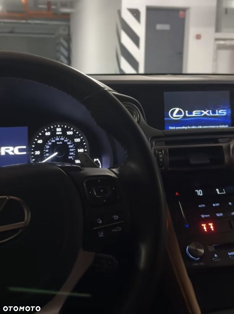 Lexus RC - 23