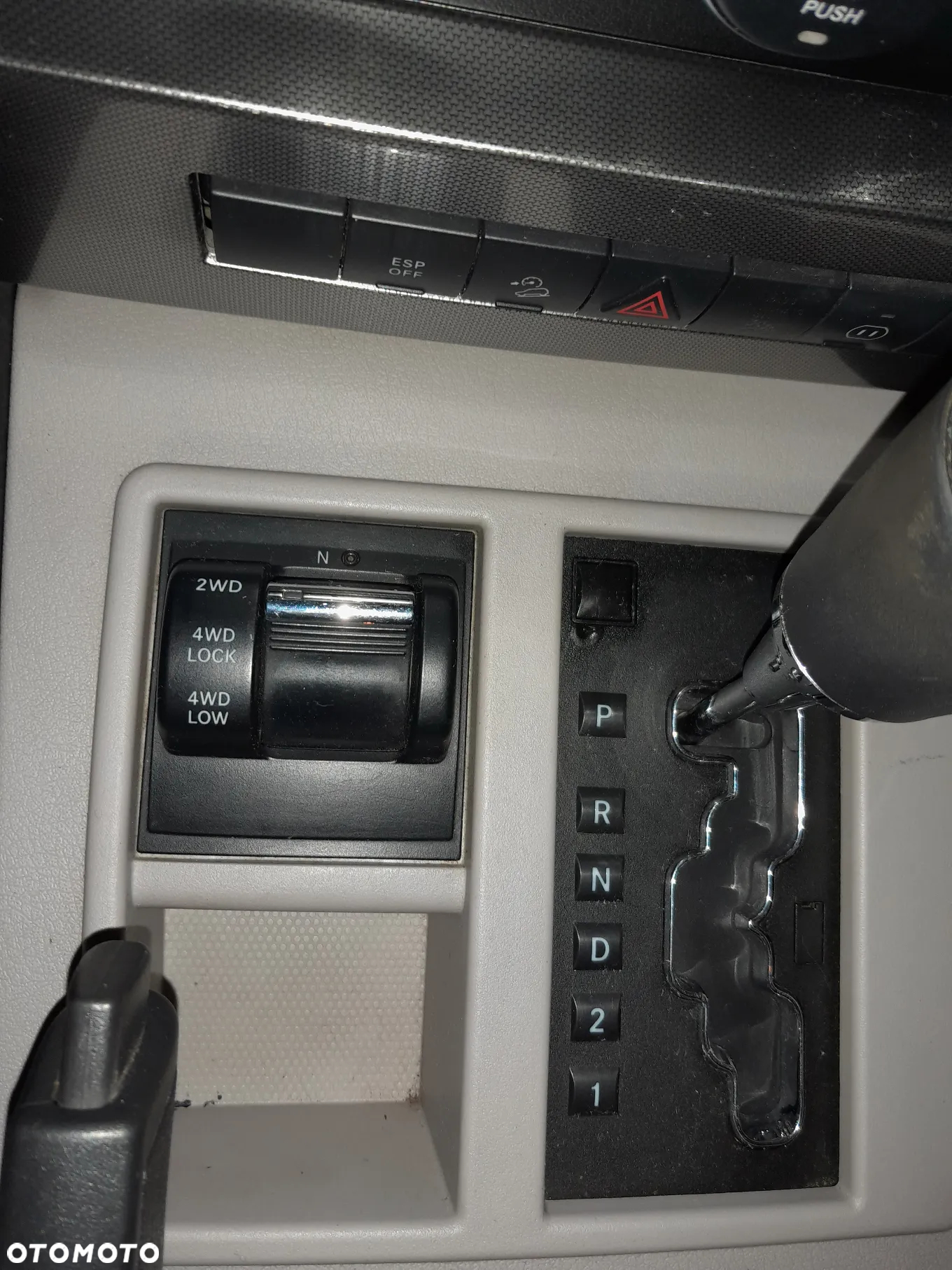 Jeep Liberty 3.7 4x4 - 25