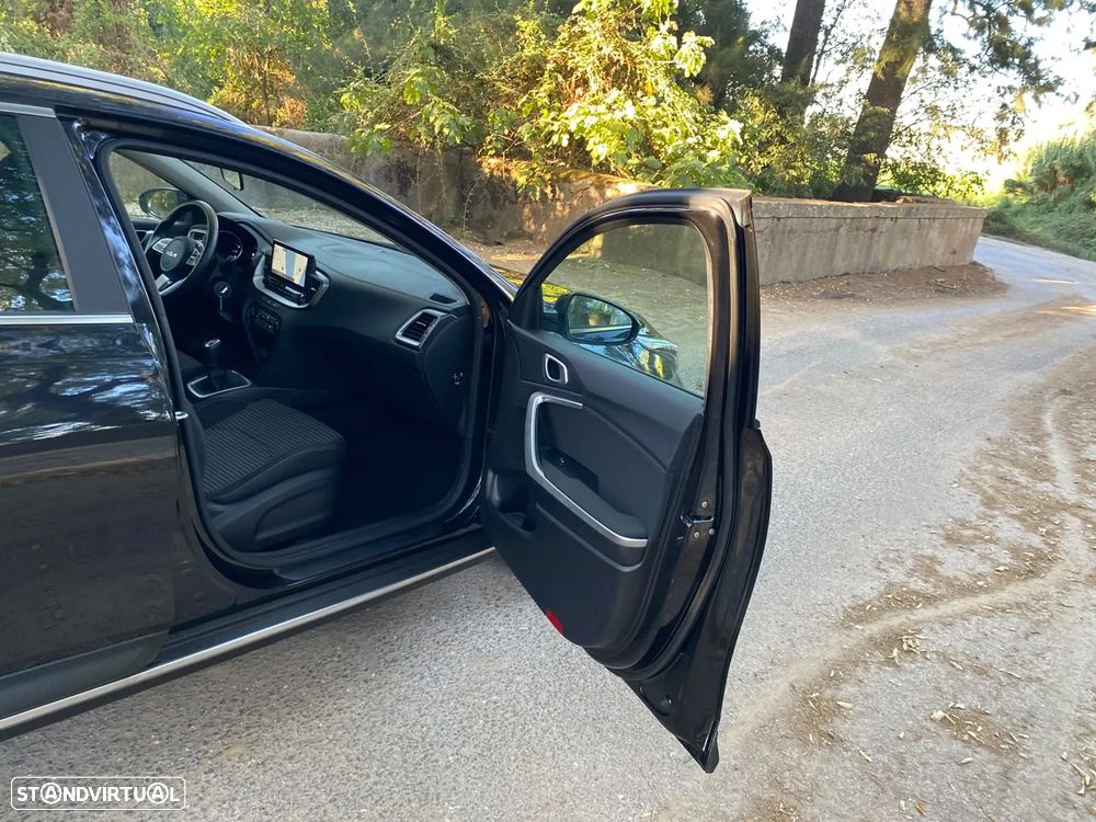 Kia XCeed 1.0 T-GDi Dynamic - 36
