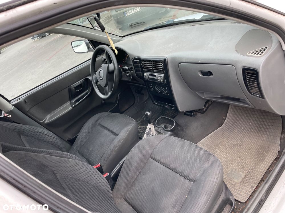 Seat Inca - 7