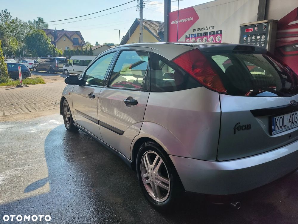 Ford Focus - 17