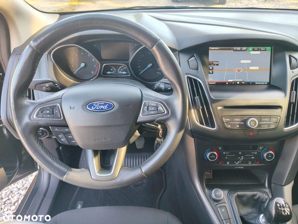 Ford Focus - 18