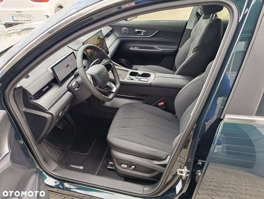 Chery Tiggo 8 - 11