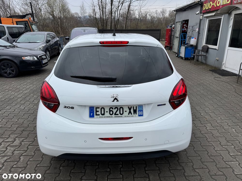 Peugeot 208 1.2 PureTech Style - 7