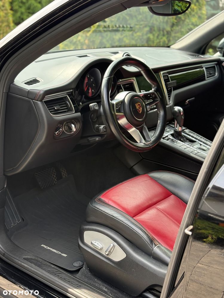 Porsche Macan Standard - 17