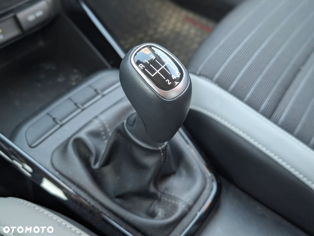 Kia Stonic 1.0 T-GDI L - 11