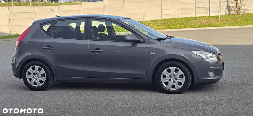 Hyundai i30 1.6 CRDi Comfort - 5