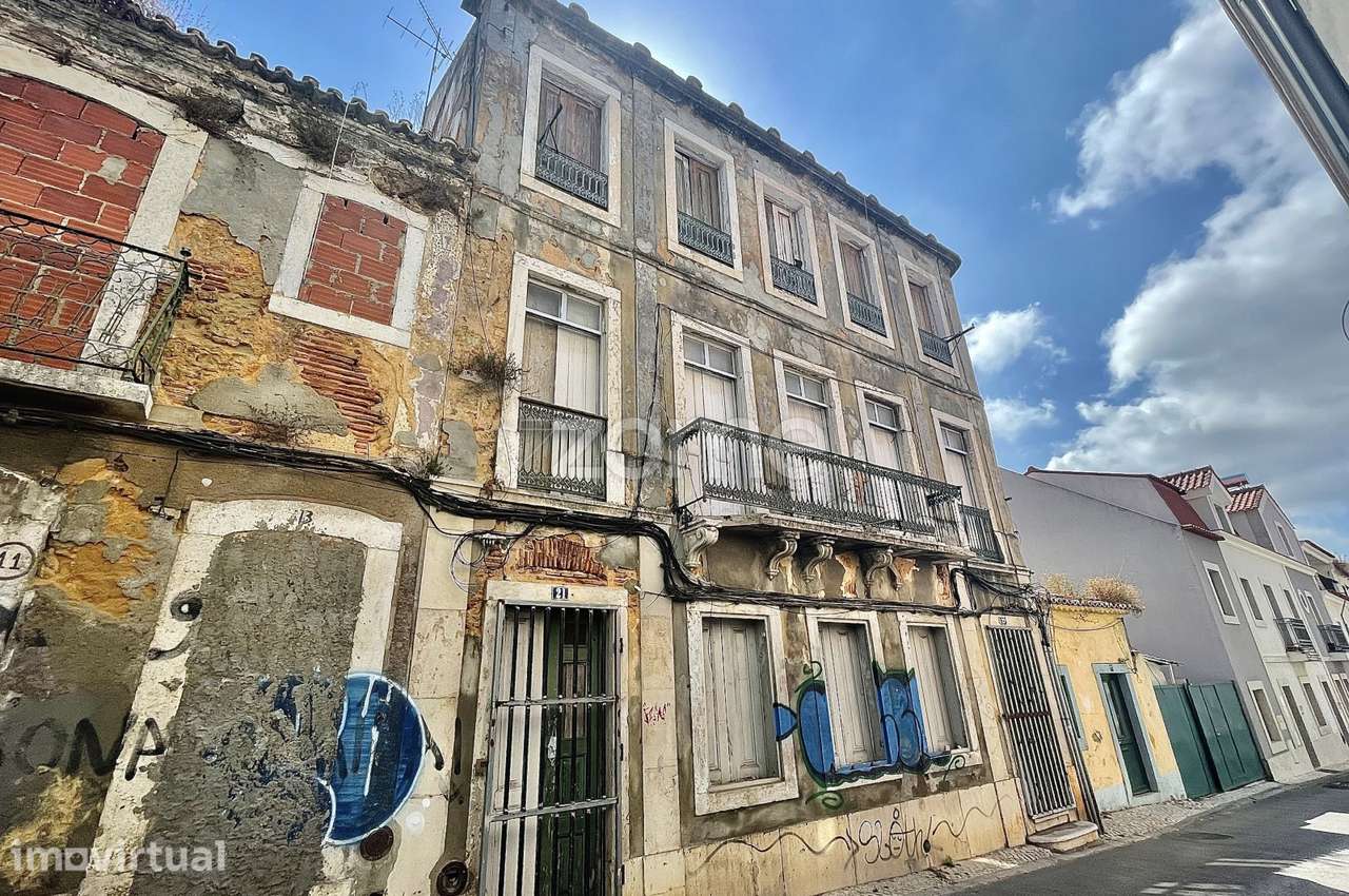 Prédio com 226 m² junto a Cacilhas – Cova da Piedade, Almada - Grande imagem: 5/29