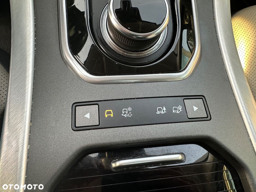 Land Rover Range Rover Evoque - 13