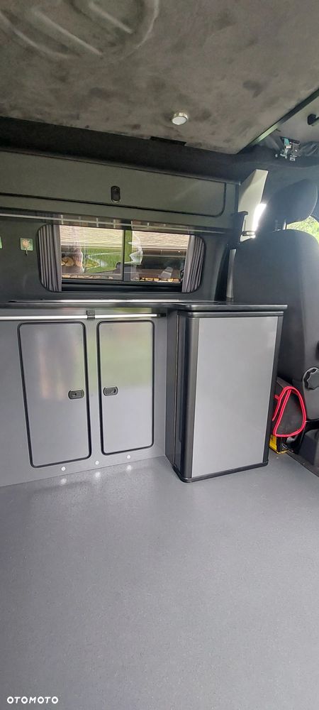 Volkswagen Transporter Caravelle Edition - 6
