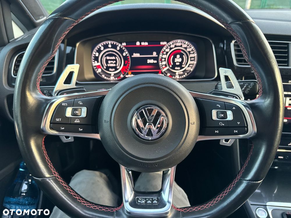 Volkswagen Golf GTI Performance BlueMotion Technology DSG - 26