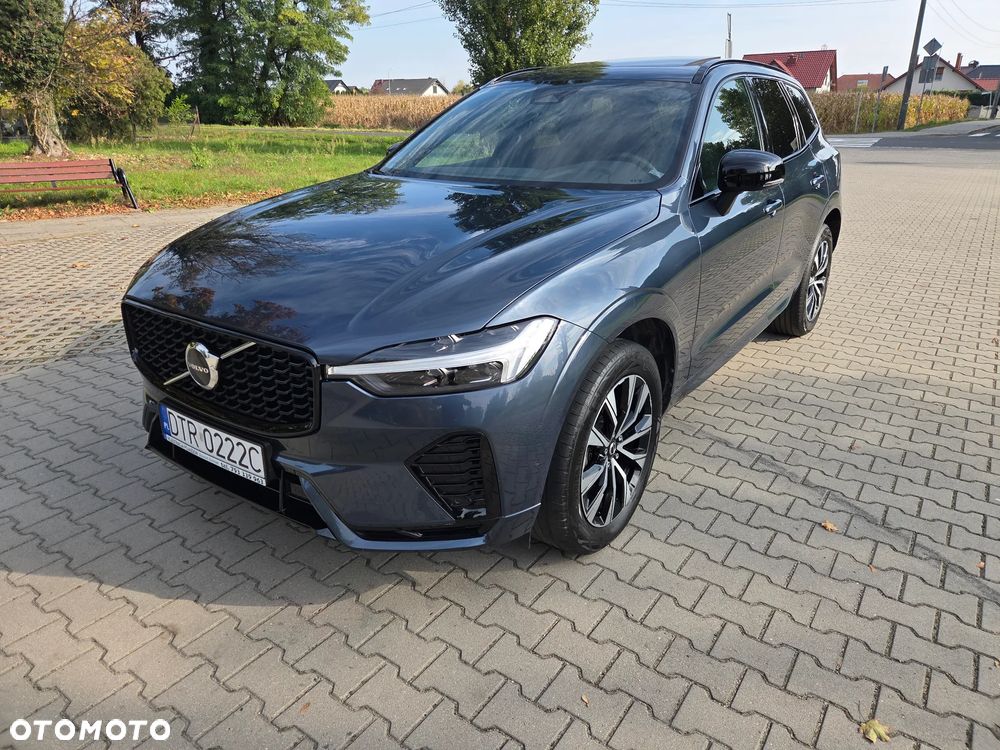 Volvo XC 60 B4 D Plus Dark - 10