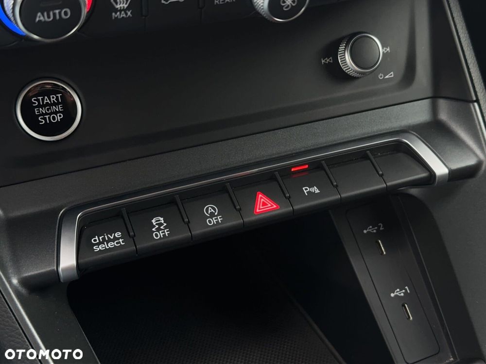 Audi Q3 Sportback - 27