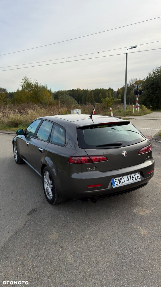 Alfa Romeo 159 1.9 JTDM 16V DPF Distinctive - 8