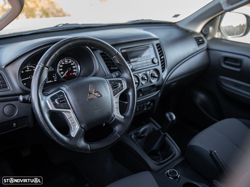 Mitsubishi L200 2.3 DI-D Space Cab Invite 4WD - 15