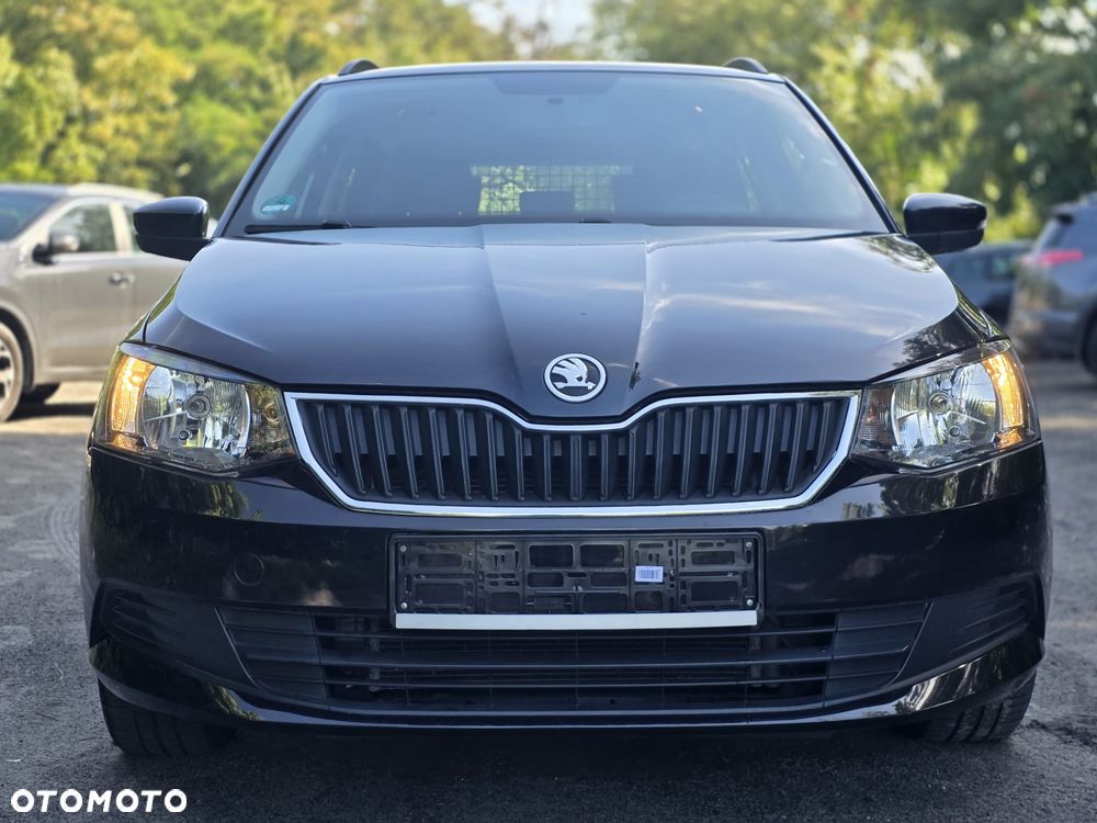Skoda Fabia - 25