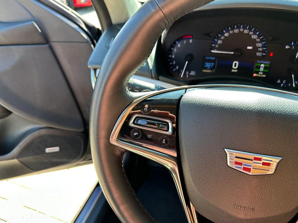 Cadillac ATS - 10